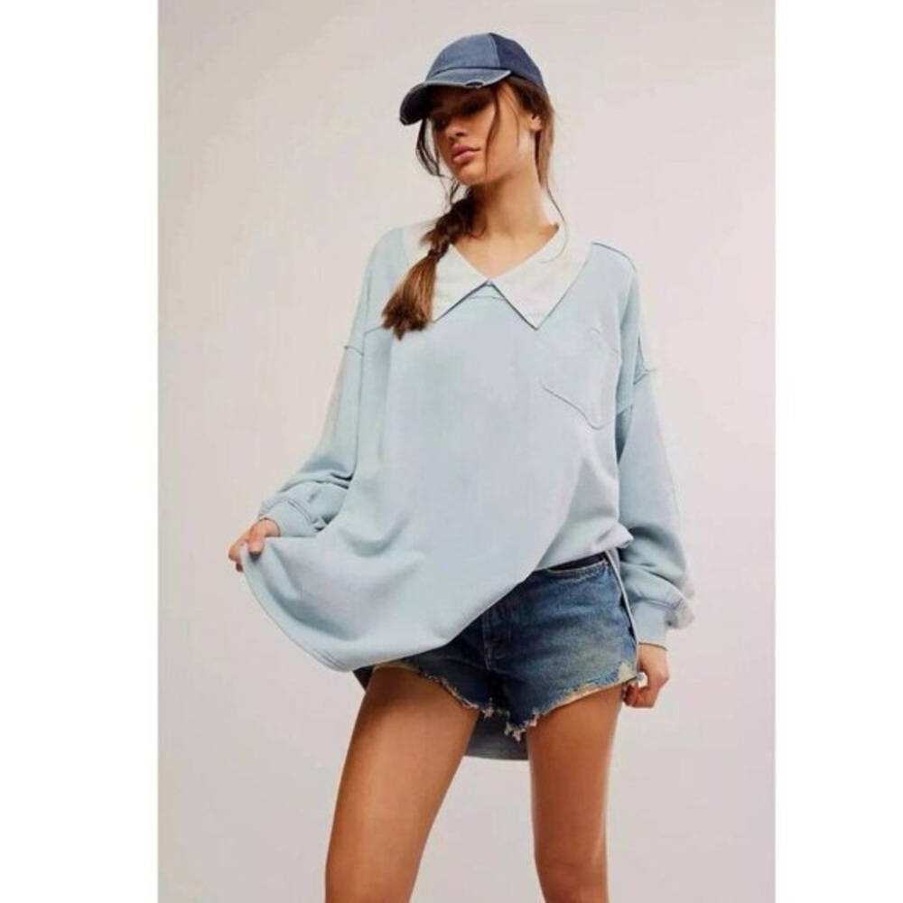 Free People NWT Madeleine Sweatshirt in Light Blue Size L